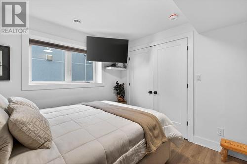 1793 Queen St E, Sault Ste. Marie, ON - Indoor Photo Showing Bedroom