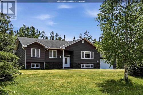 33 Parkewood DR  Sault Ste. Marie, ON P6A 5K6