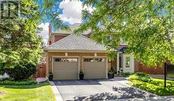 153 GRENADIER CRESCENT Vaughan, ON L4J 7V6