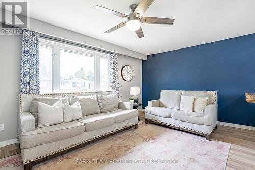 109 Daphne Crescent, Barrie, ON 