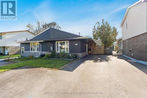 109 Daphne Crescent, Barrie, ON 