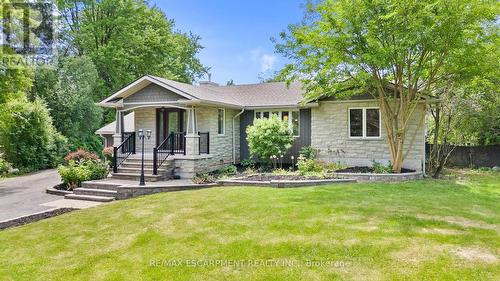 404 Hamilton Drive, Hamilton, ON 
