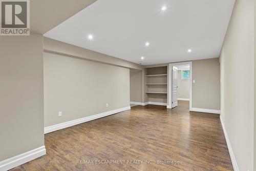 404 Hamilton Drive, Hamilton, ON 
