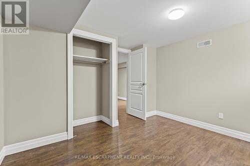 404 Hamilton Drive, Hamilton, ON 