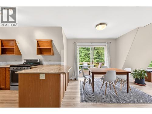 7346 Harrop Procter Road, Procter, BC 