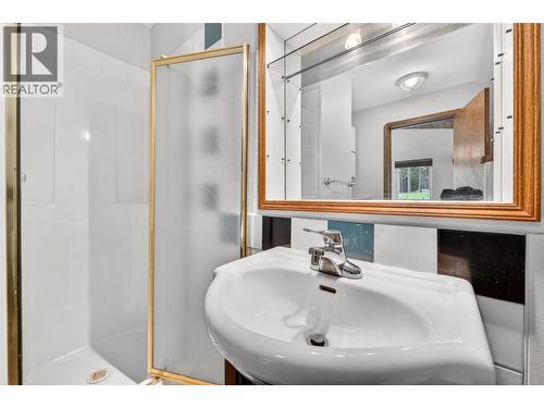 7346 Harrop Procter Road, Procter, BC 