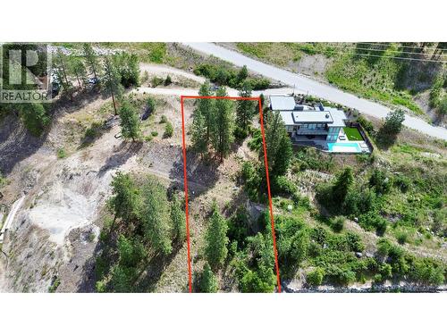 Lot lines are estimates only - 3451 Arawana Road, Naramata, BC 