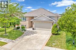 1045 CLOVER AVENUE Windsor, ON N8P 1V8