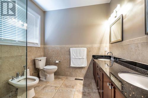 5 pc Ensuite - 25 Leafield Drive, Toronto, ON 