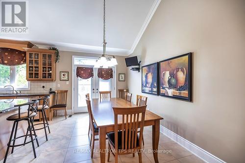 Spacious and Bright Breakfast Area - 25 Leafield Drive, Toronto, ON 