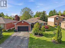 300 CUNDLES ROAD W  Barrie, ON L4N 7C9