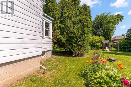 99 Sunning Hill Avenue, Hamilton, ON 
