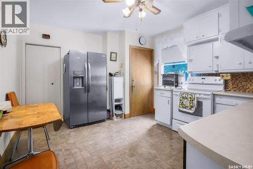 421 P Avenue N, Saskatoon, SK 