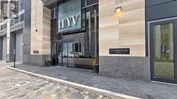 6305 - 11 YORKVILLE AVENUE Toronto, ON M4W 0B7