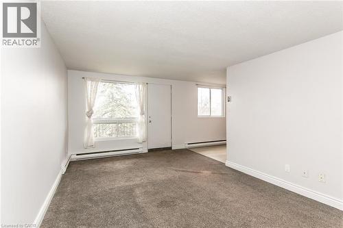 4 Avalon Place Unit# 308, Kitchener, ON - Indoor Photo Showing Other Room