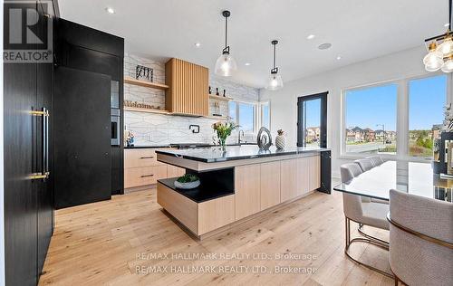119 Pointon Street, Aurora, ON 