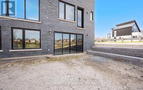 119 Pointon Street, Aurora, ON 