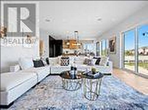 119 Pointon Street, Aurora, ON 