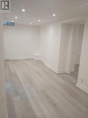 112 Holm Crescent, Markham, ON 