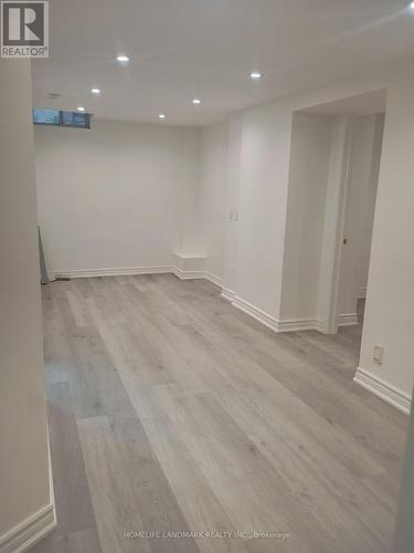 112 Holm Crescent, Markham, ON 