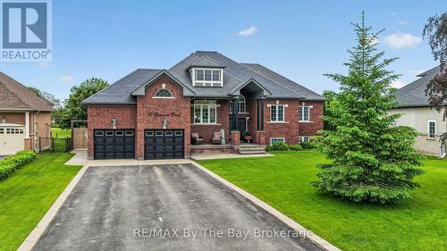 17 BASSWOOD DRIVE  Wasaga Beach, ON L9Z 0A8