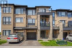 30 RED MAPLE LANE Barrie, ON L9J 0N4