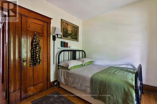111 Spadina Avenue, Hamilton, ON 