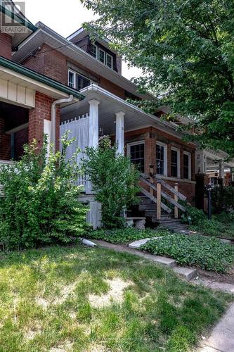 111 Spadina Avenue, Hamilton, ON 