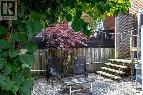 111 Spadina Avenue, Hamilton, ON 