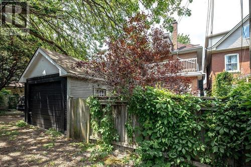 111 Spadina Avenue, Hamilton, ON 