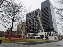 214-1 Boul. De Maisonneuve O.  Montréal (Ville-Marie), QC H2X 0E3