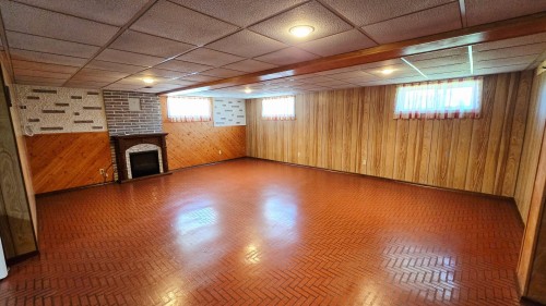 Salle familiale - 36 Mtée Laframboise, Rouyn-Noranda, QC 