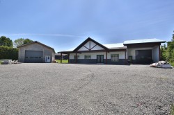 27 1er Rang O.  Sainte-Cécile-De-Milton, QC J0E 2C0