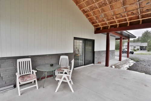 Terrasse - 27 1Er Rang O., Sainte-Cécile-De-Milton, QC 
