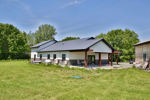 Extérieur - 27 1Er Rang O., Sainte-Cécile-De-Milton, QC 