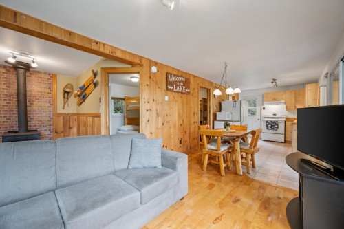 Living Room - 900 Ch. Joseph-Francoeur, Labelle, QC 