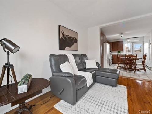 2558 Rue De Cadillac , Montréal (Mercier/Hochelaga-Maisonneuve), QC H1N 2V3 3