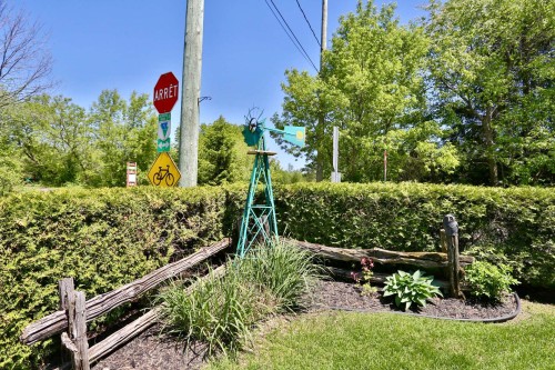 Cour - 629 Rue Du Moulin, Acton Vale, QC - Outdoor