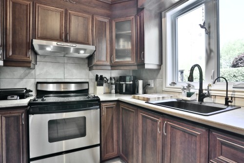 Cuisine - 629 Rue Du Moulin, Acton Vale, QC - Indoor Photo Showing Kitchen With Double Sink With Upgraded Kitchen