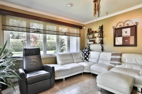 Salon - 629 Rue Du Moulin, Acton Vale, QC - Indoor Photo Showing Living Room