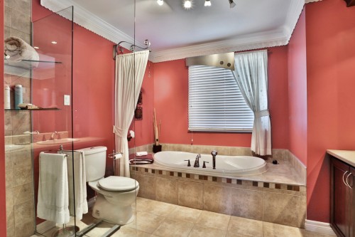 Salle de bains - 629 Rue Du Moulin, Acton Vale, QC - Indoor Photo Showing Bathroom