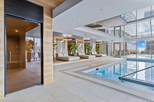 Piscine - 3909-720 Rue St-Jacques, Montréal (Ville-Marie), QC 