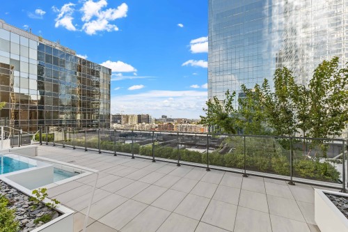 Balcon - 3909-720 Rue St-Jacques, Montréal (Ville-Marie), QC 