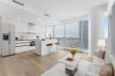 Salon - 3909-720 Rue St-Jacques, Montréal (Ville-Marie), QC 