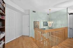 Mezzanine - 