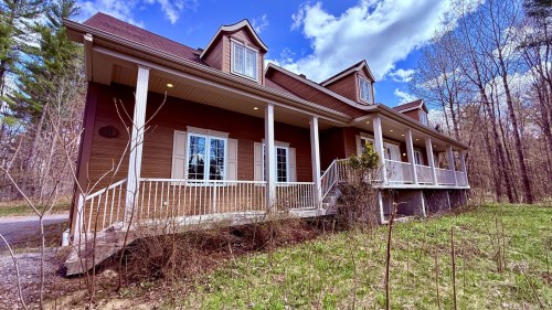 Exterior - 60 Rue Maréchal-Ferrant, Saint-Calixte, QC 