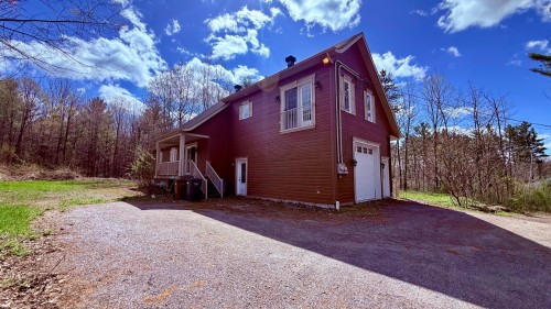 Exterior - 60 Rue Maréchal-Ferrant, Saint-Calixte, QC 