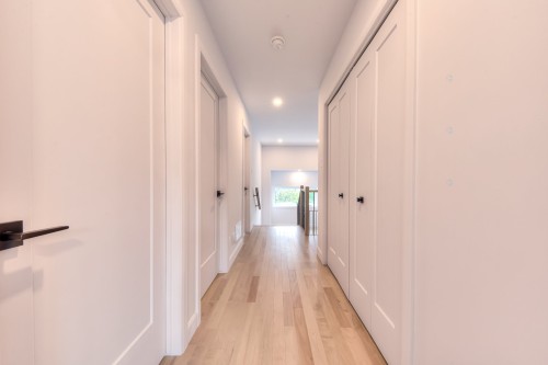 Hall d'entrée/Vestibule - 2920 Rue Cloutier, Brossard, QC 