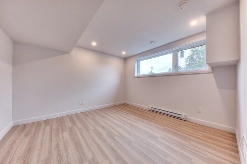 Sous-sol - 2920 Rue Cloutier, Brossard, QC 