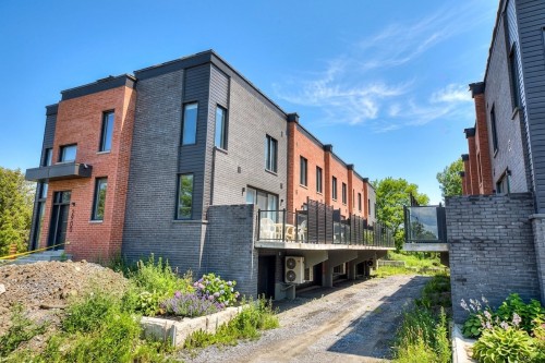 Extérieur - 2920 Rue Cloutier, Brossard, QC 